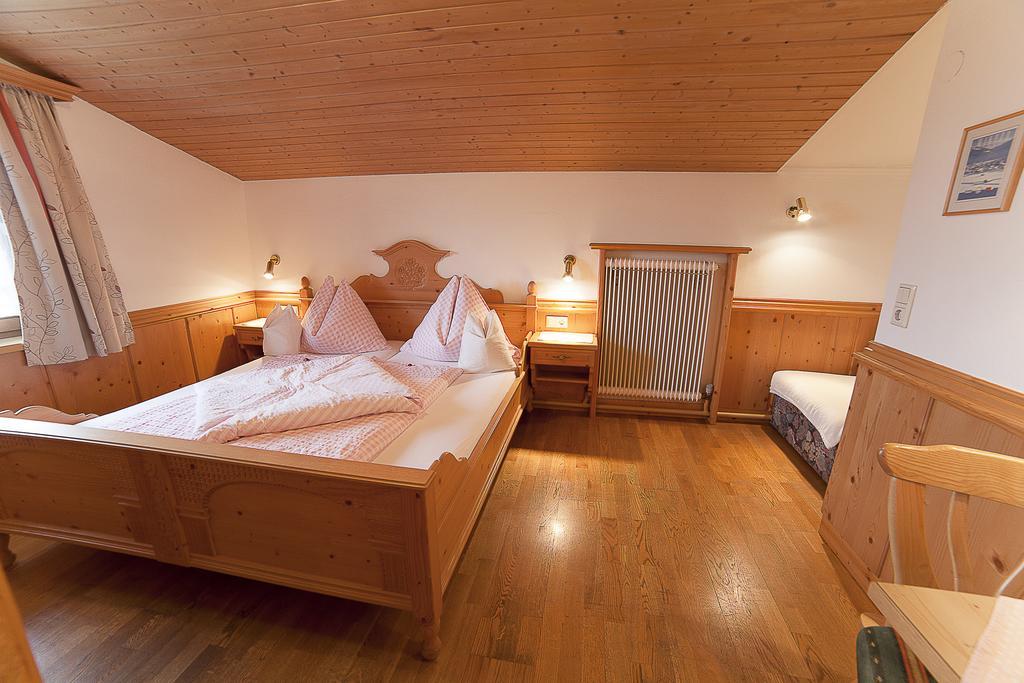 Bauernhofurlaub Sinnhubgut Altenmarkt im Pongau Kamer foto