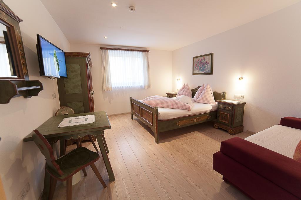 Bauernhofurlaub Sinnhubgut Altenmarkt im Pongau Kamer foto